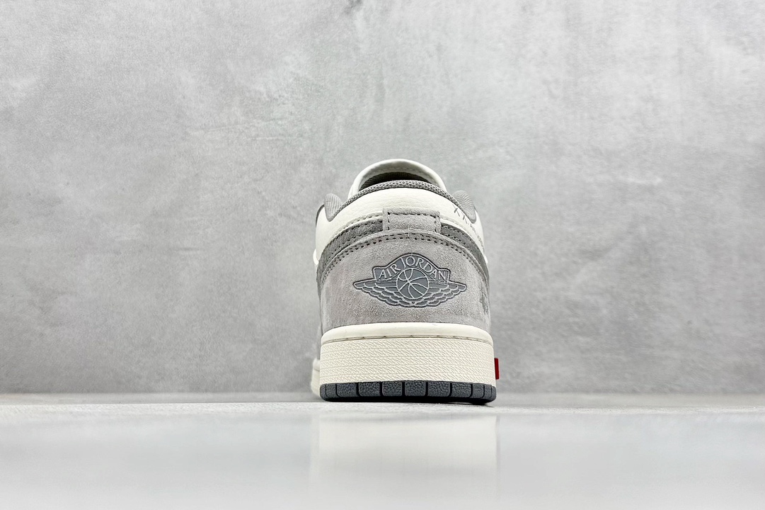 Jordan Nike Supreme Basic Shoes M-l-s