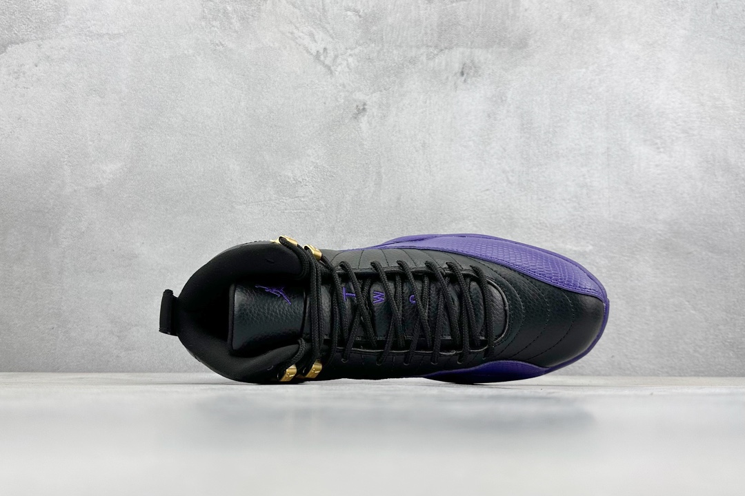 Jordan Nike Basic Shoes