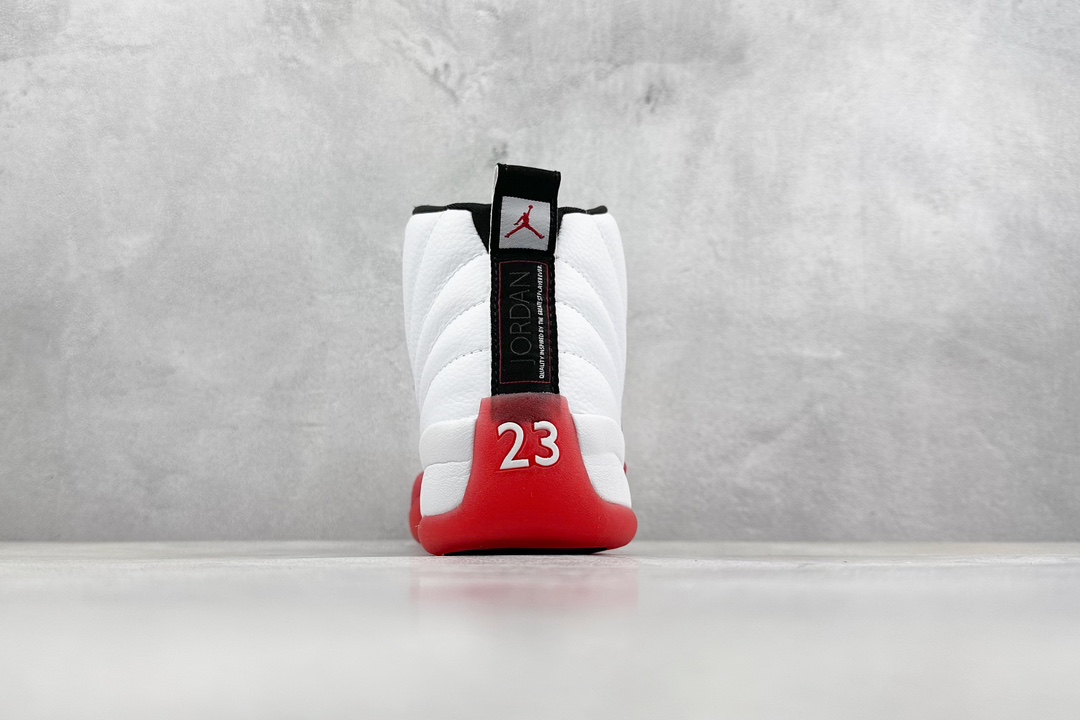 Jordan Nike Basic Shoes