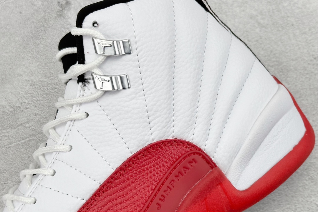 Jordan Nike Basic Shoes