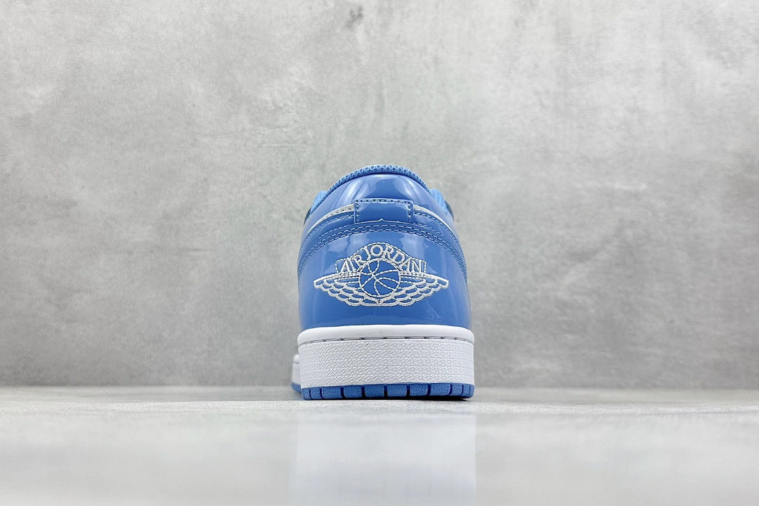 Jordan Nike Basic Shoes L