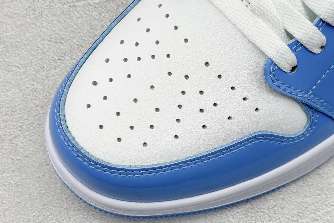 Jordan Nike Basic Shoes L