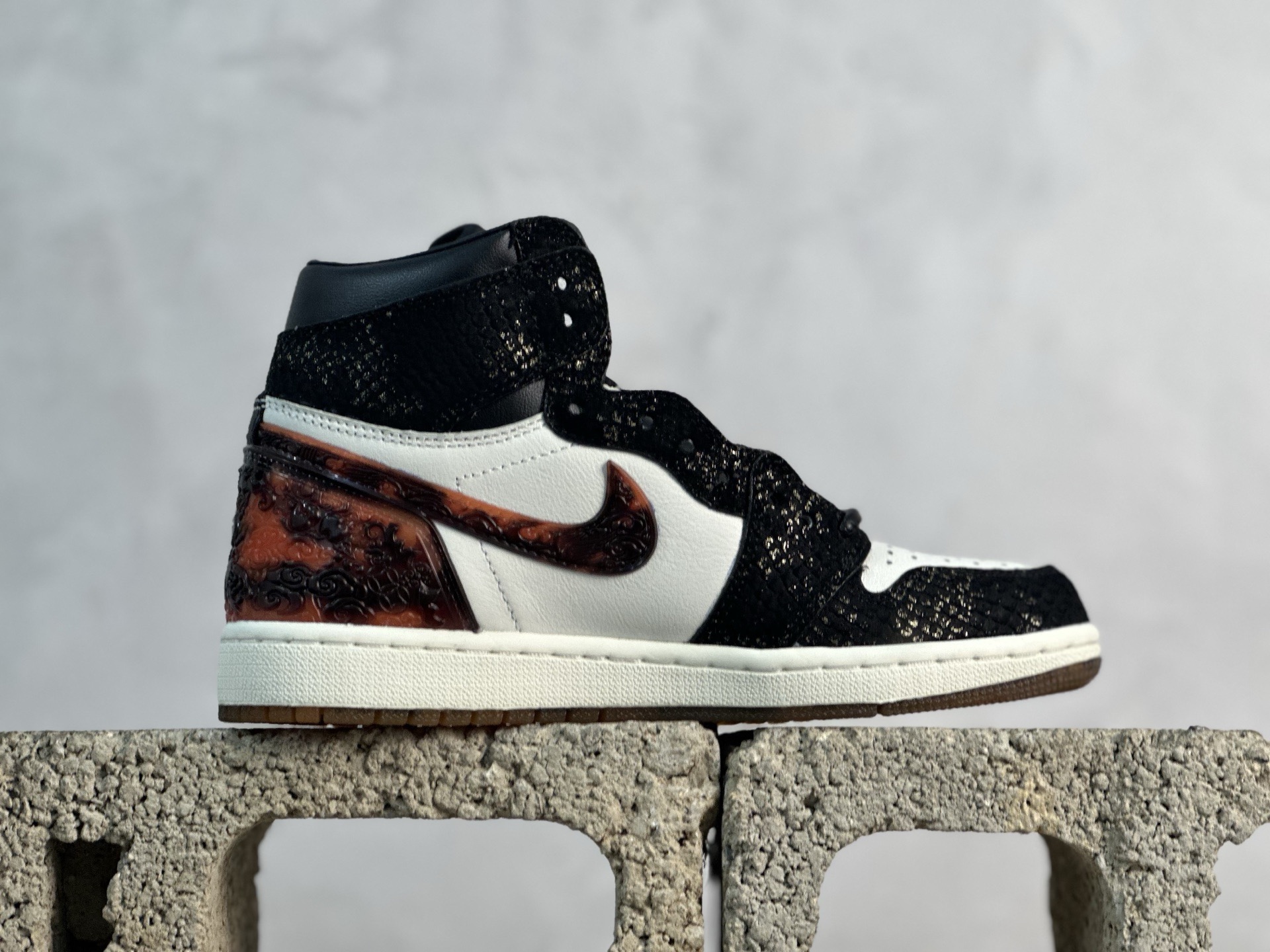 Jordan Nike Basic Shoes