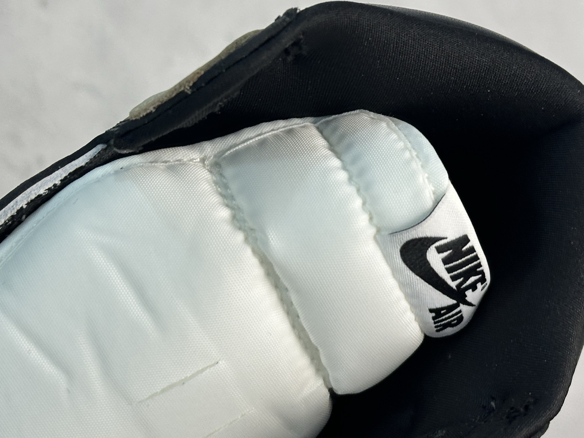 Jordan Nike Basic Shoes