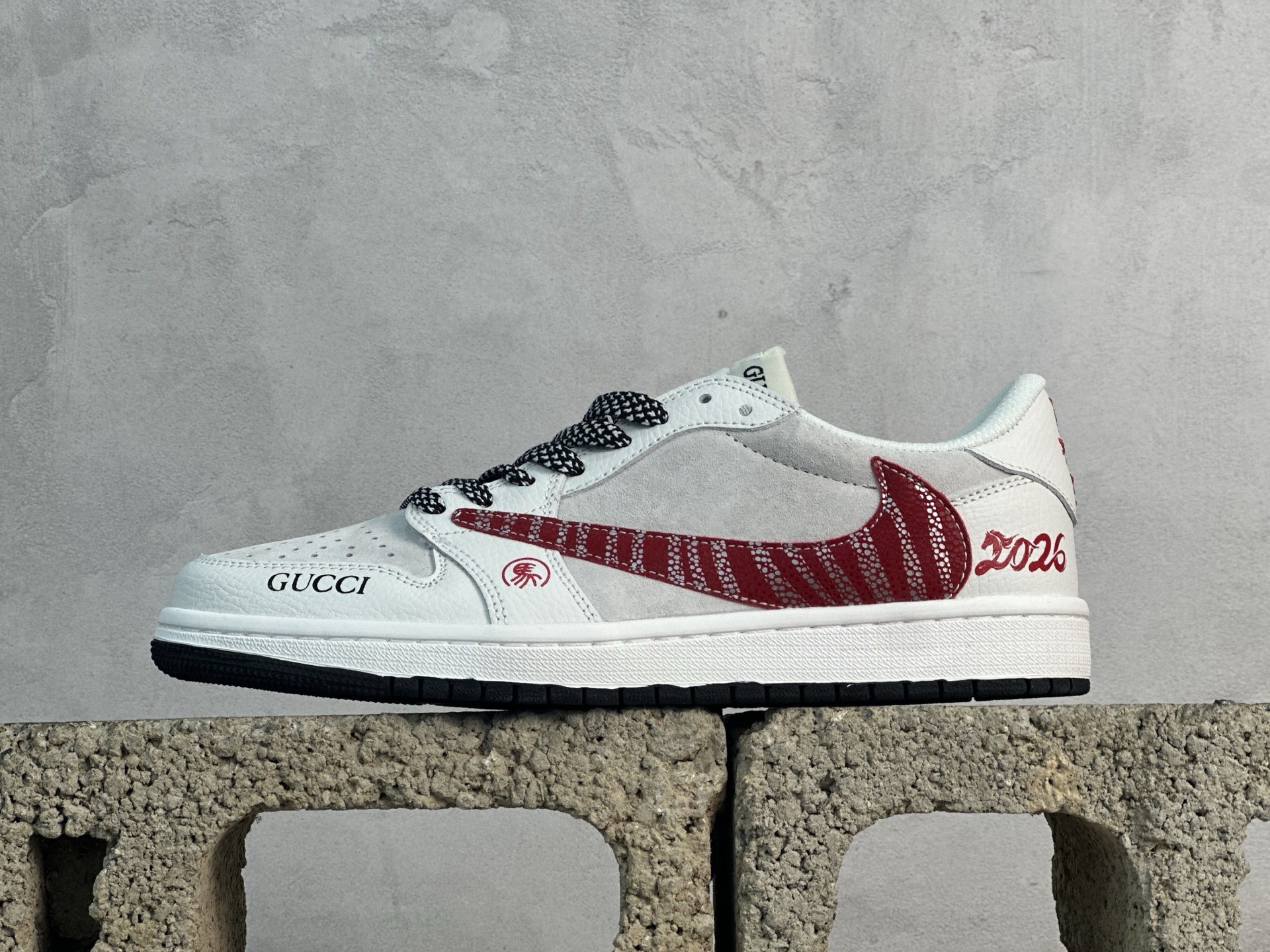 Jordan Nike Basic Shoes L