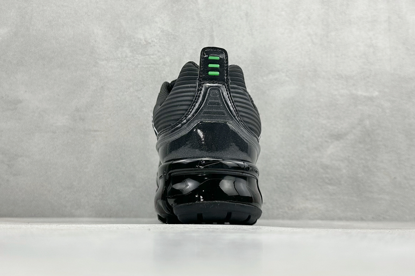 Calvin Klein Basic Shoes Breathable M