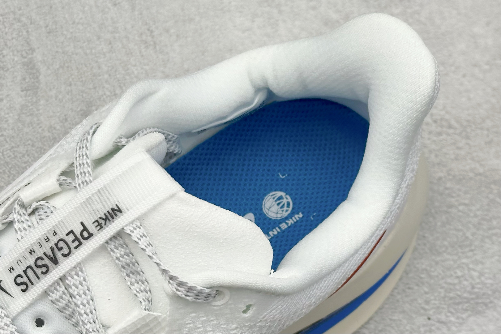 Nike Running Shoes M-l-s