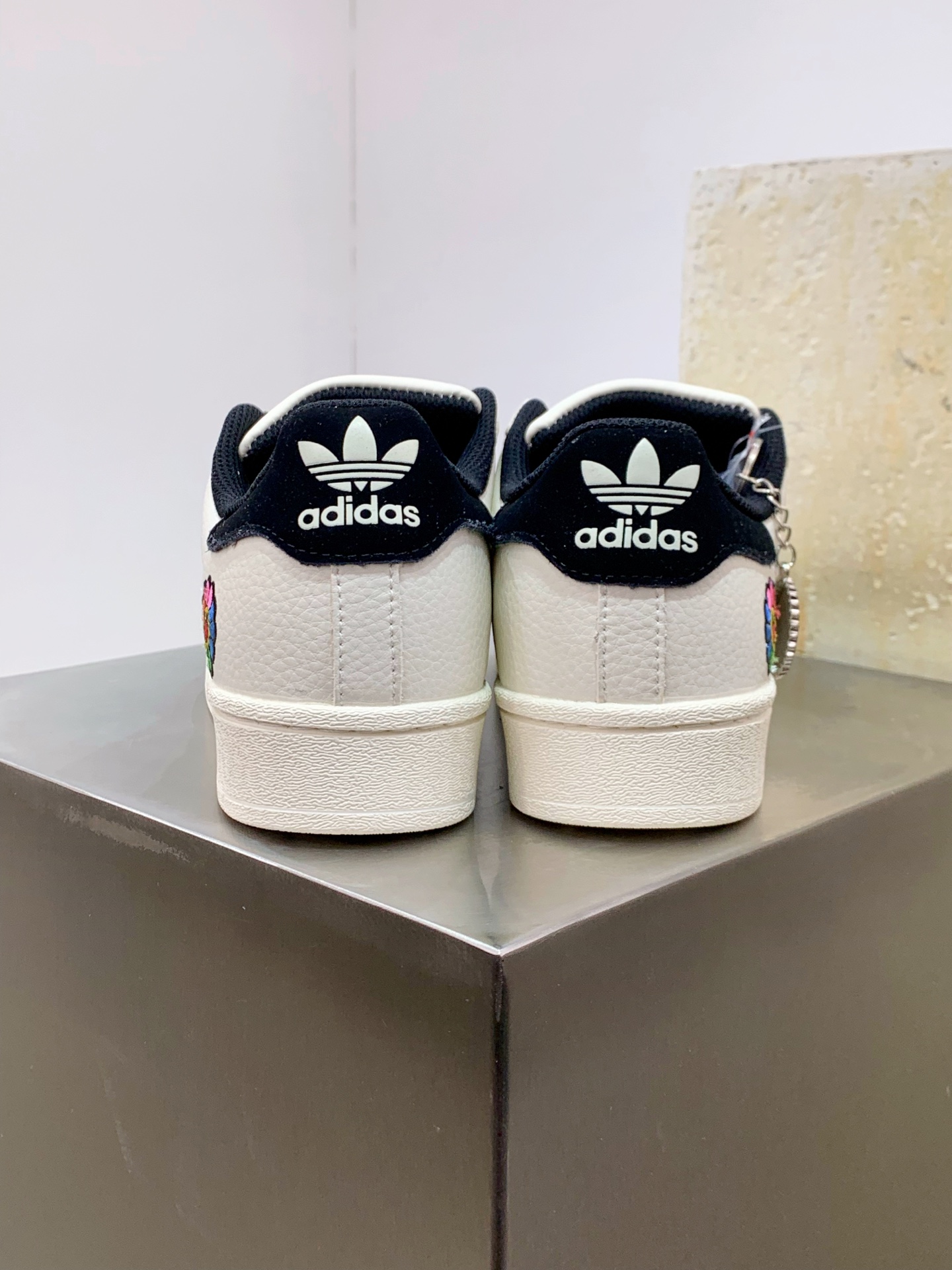 Adidas Board Shoes L