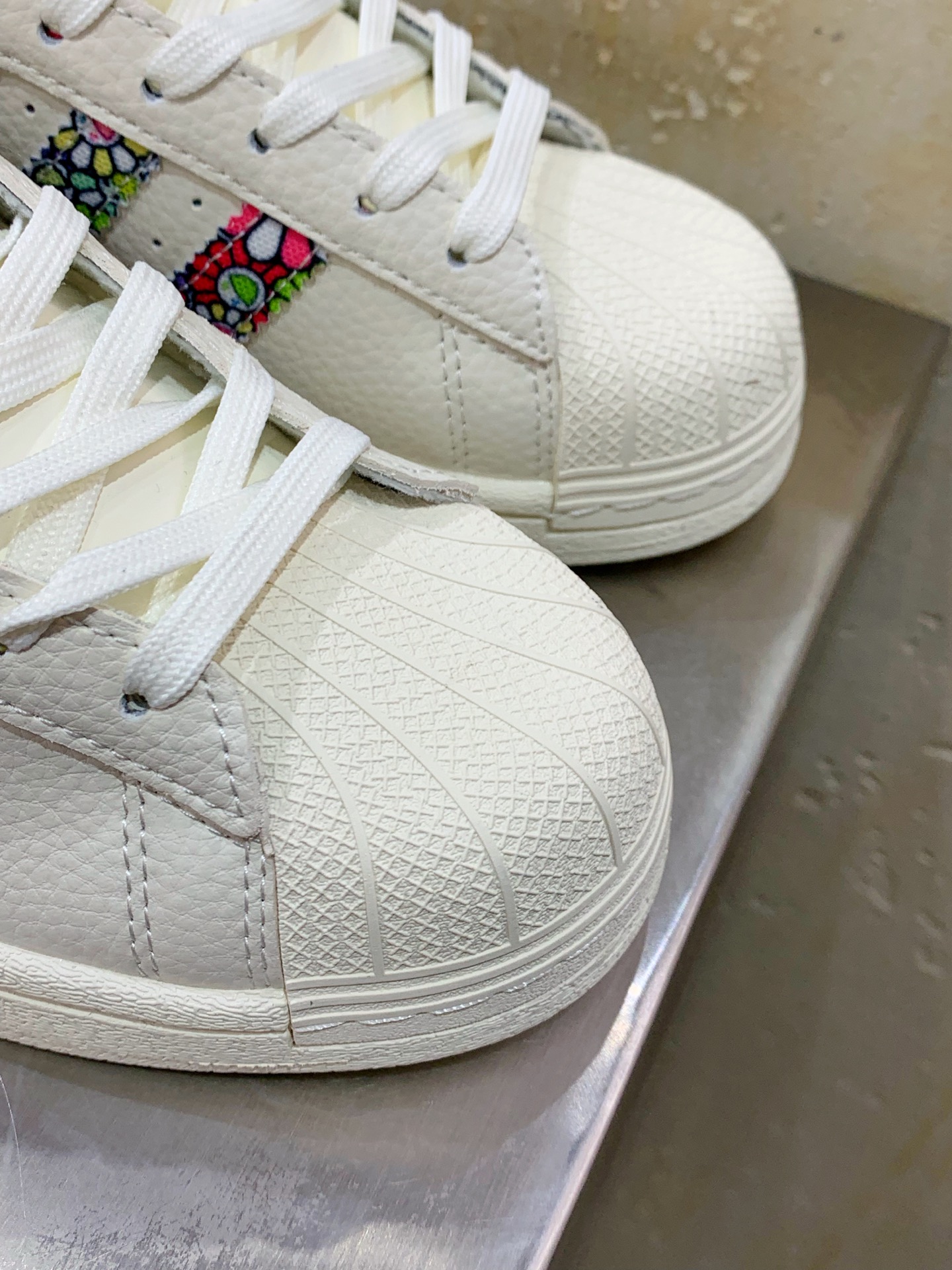 Adidas Board Shoes L