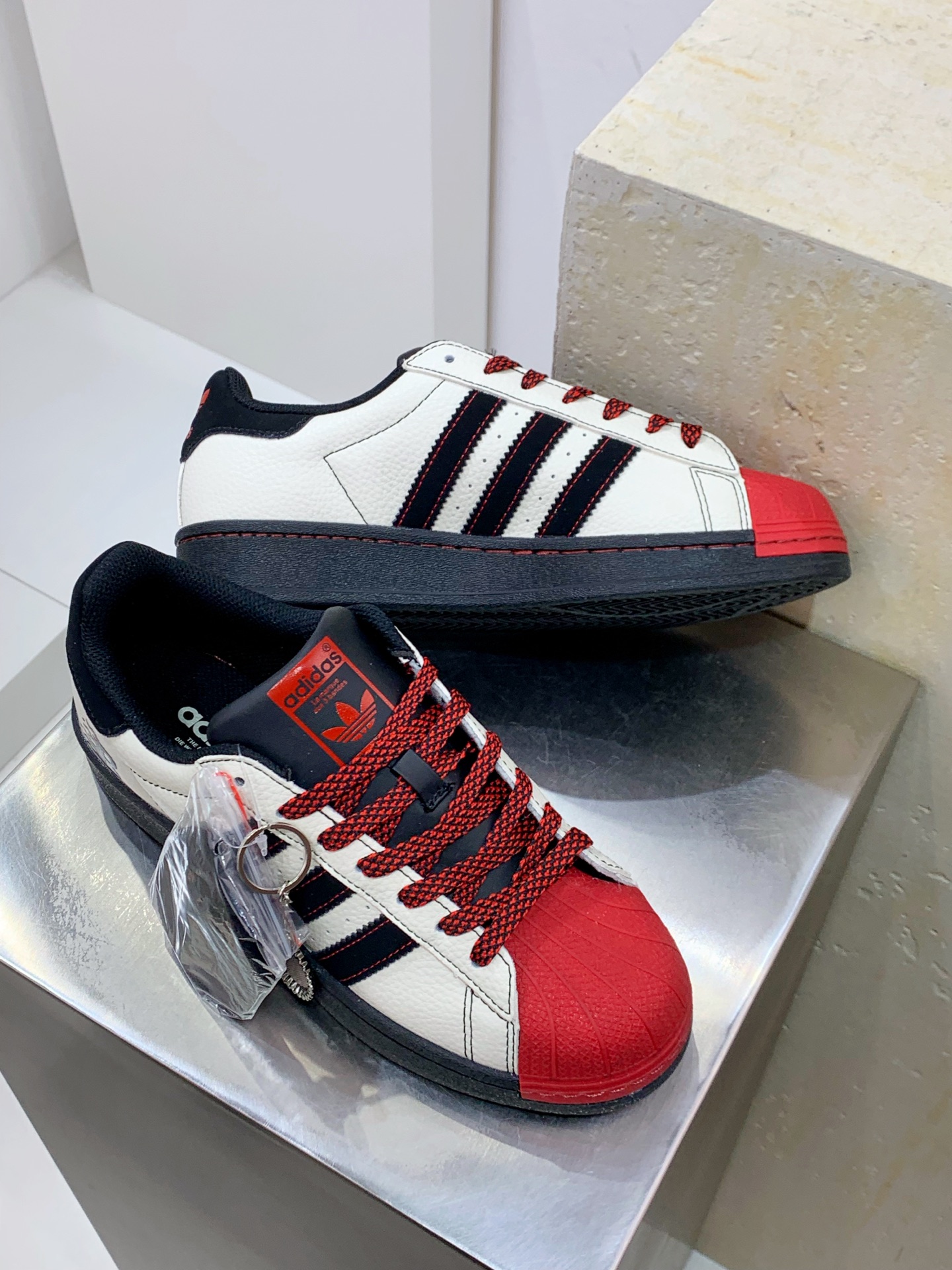 Adidas Board Shoes L