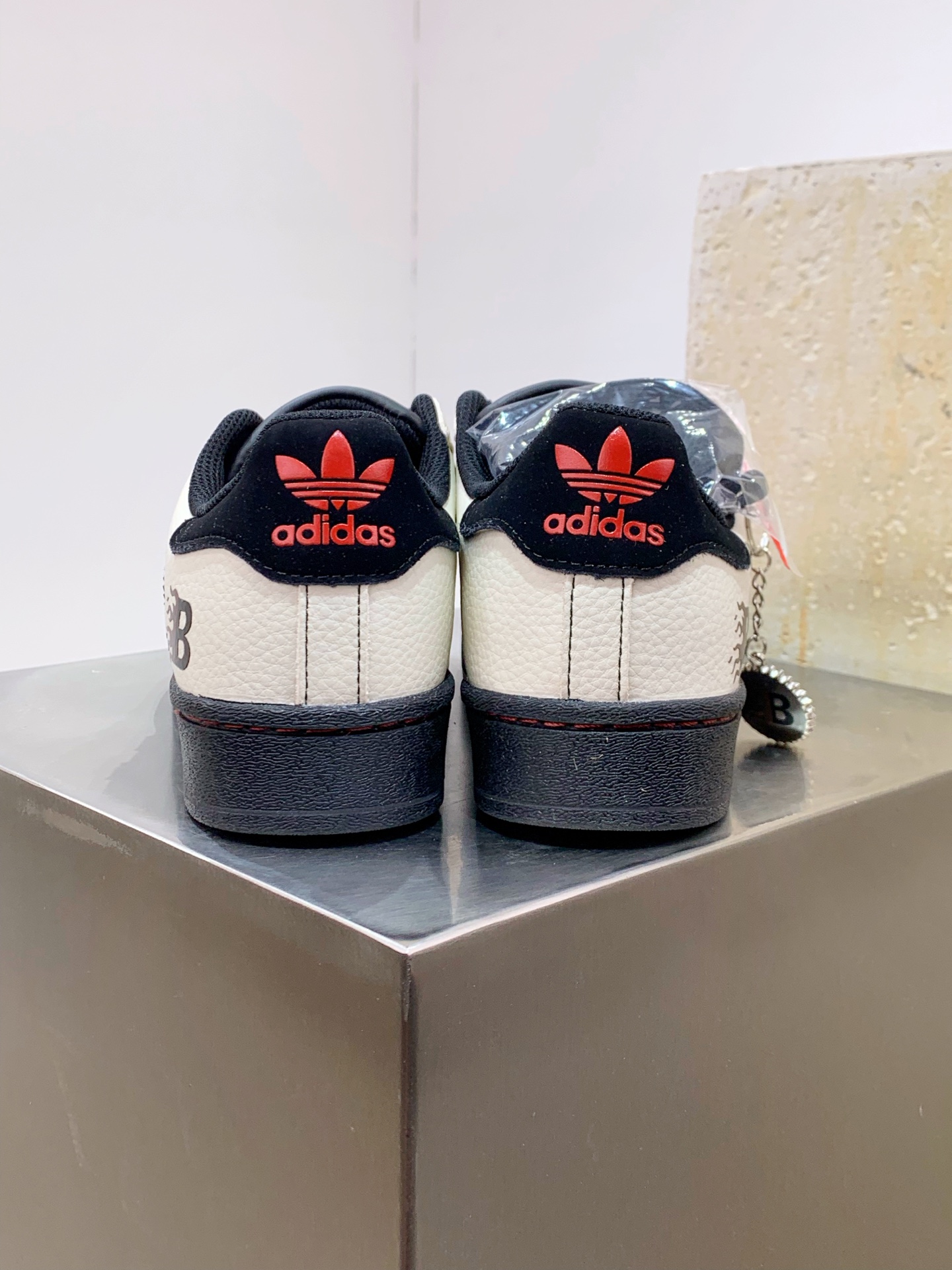 Adidas Board Shoes L