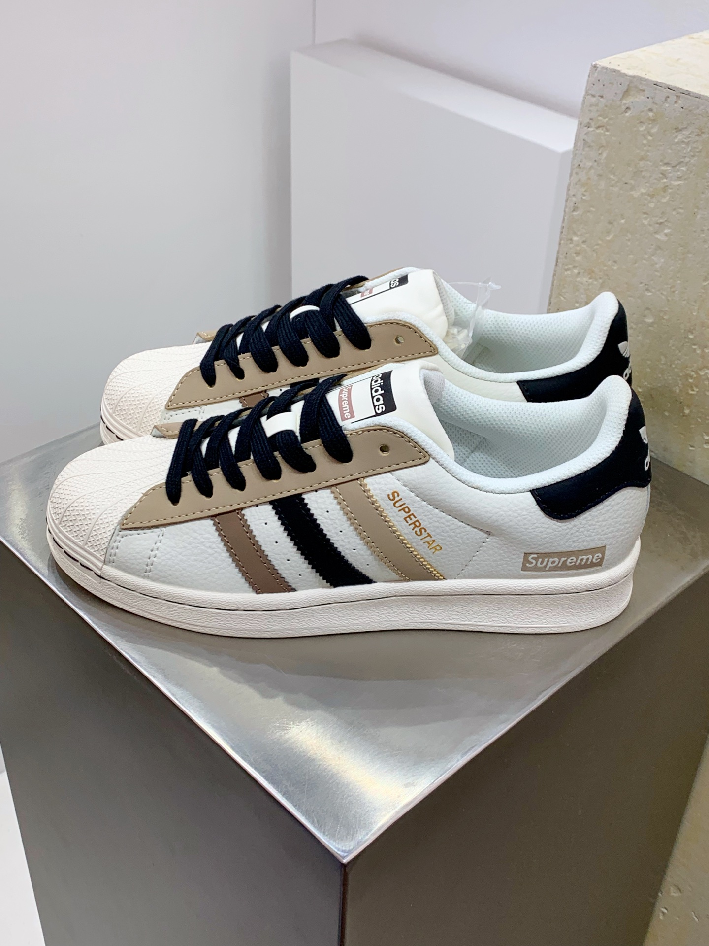 Adidas Supreme Basic Shoes M-l-s