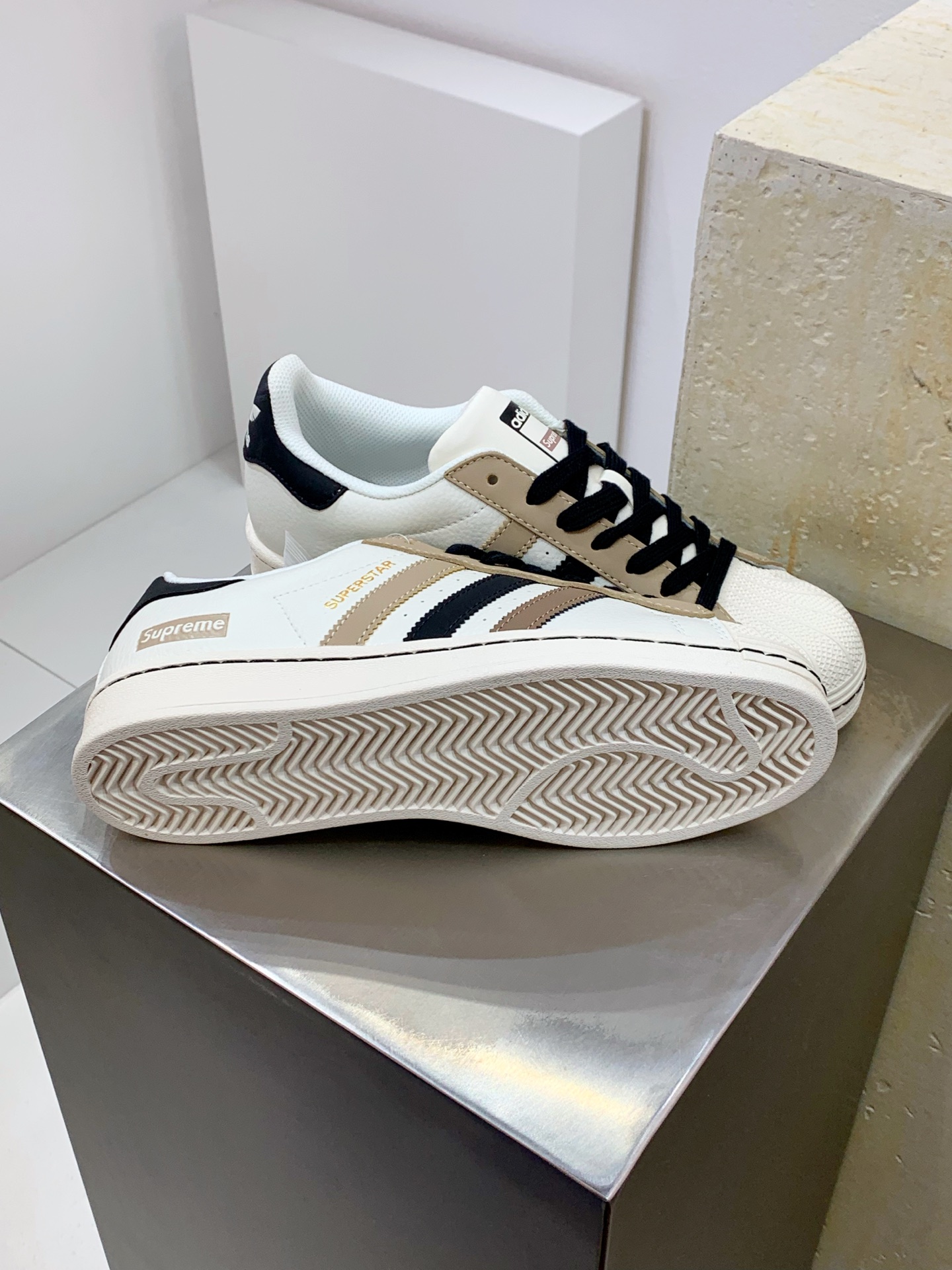 Adidas Supreme Basic Shoes M-l-s