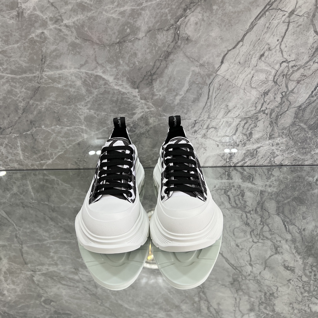 Alexander Mcqueen Male Basic Shoes M-l-s