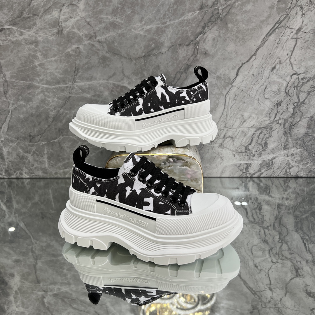 Alexander Mcqueen Male Basic Shoes M-l-s