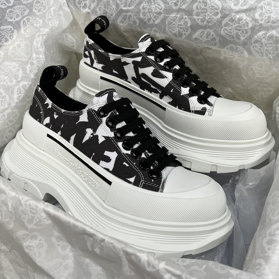 Alexander Mcqueen Male Basic Shoes M-l-s