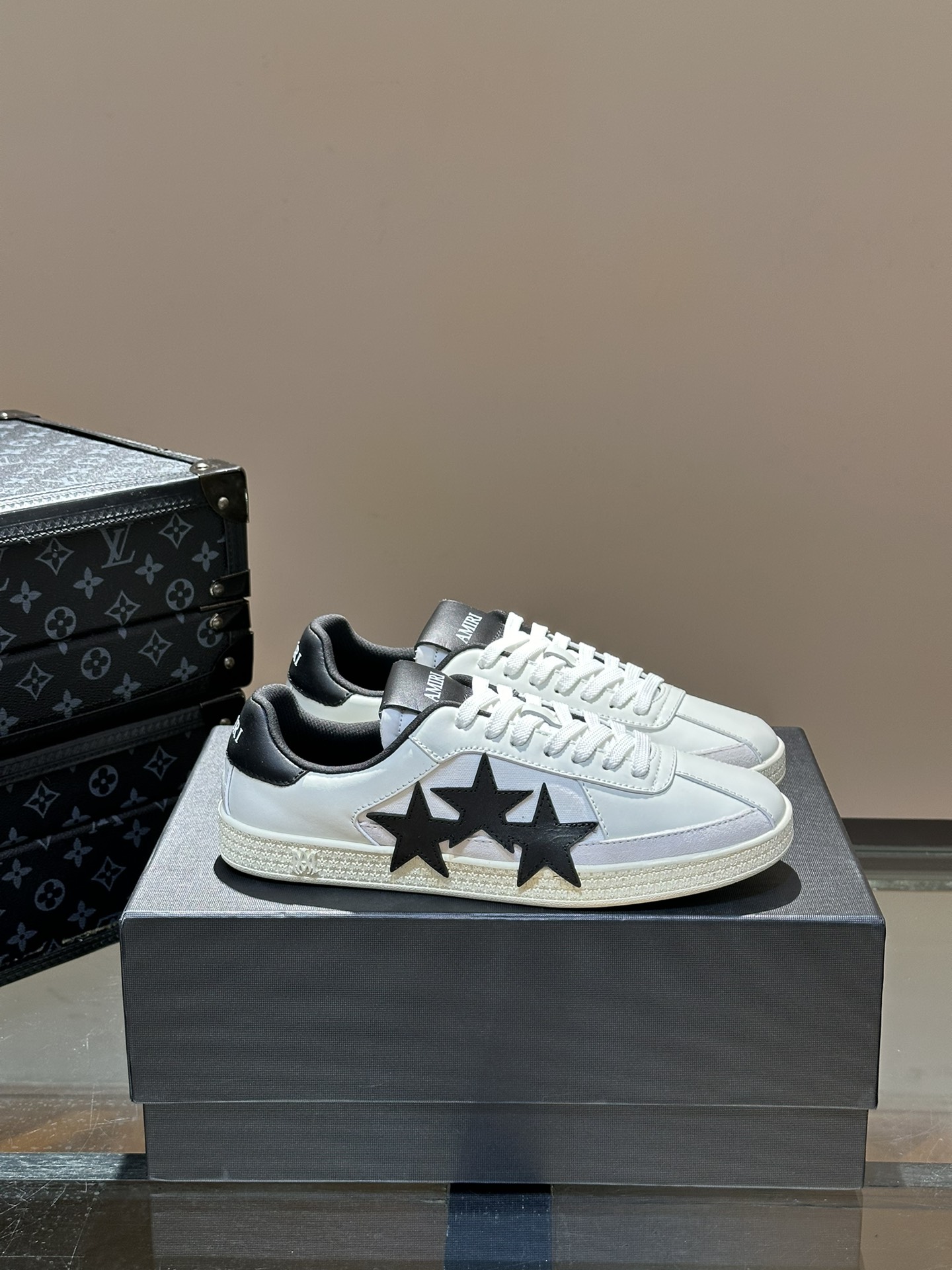 Amiri Couple Board Shoes M-s