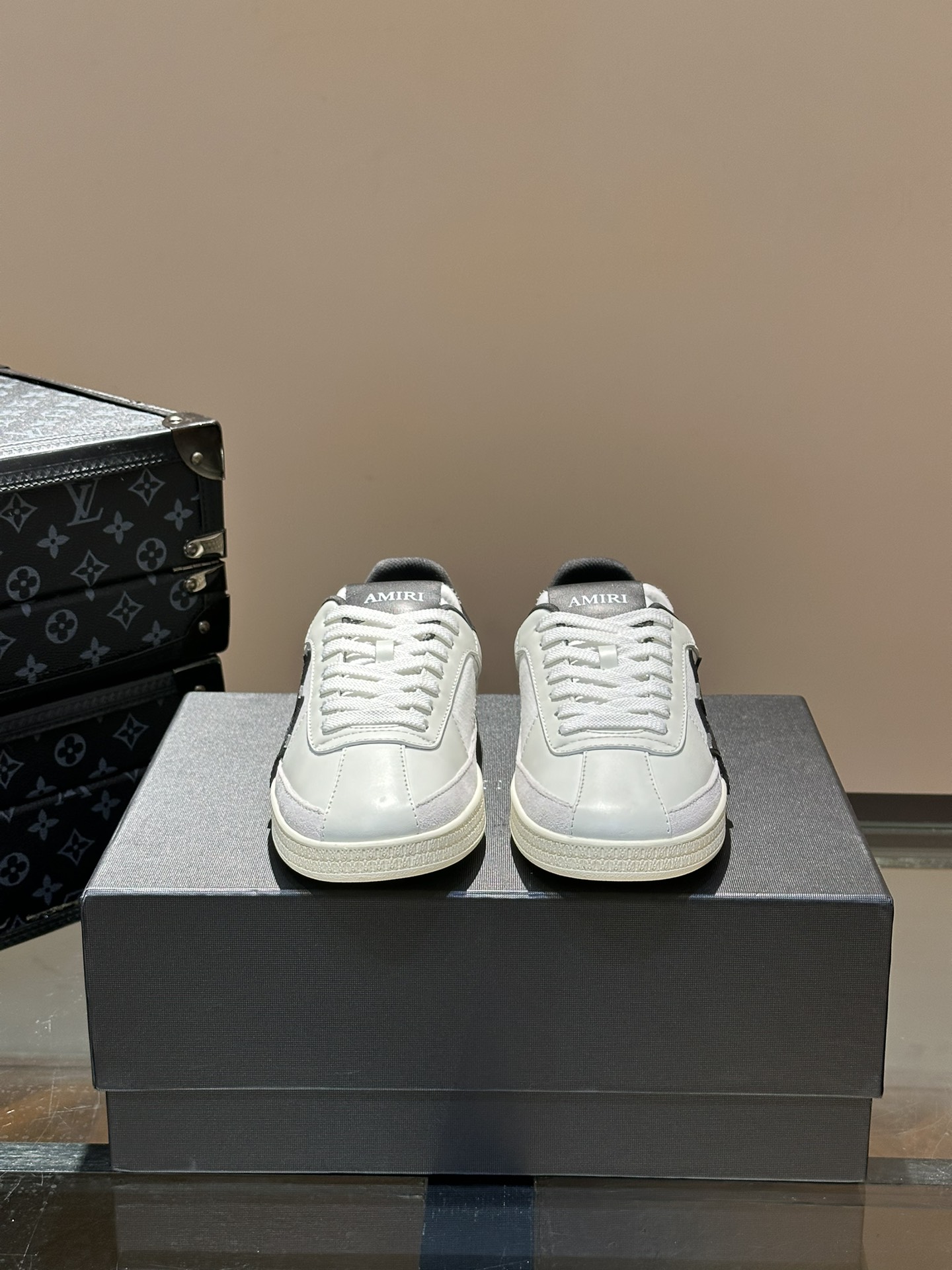 Amiri Couple Board Shoes M-s