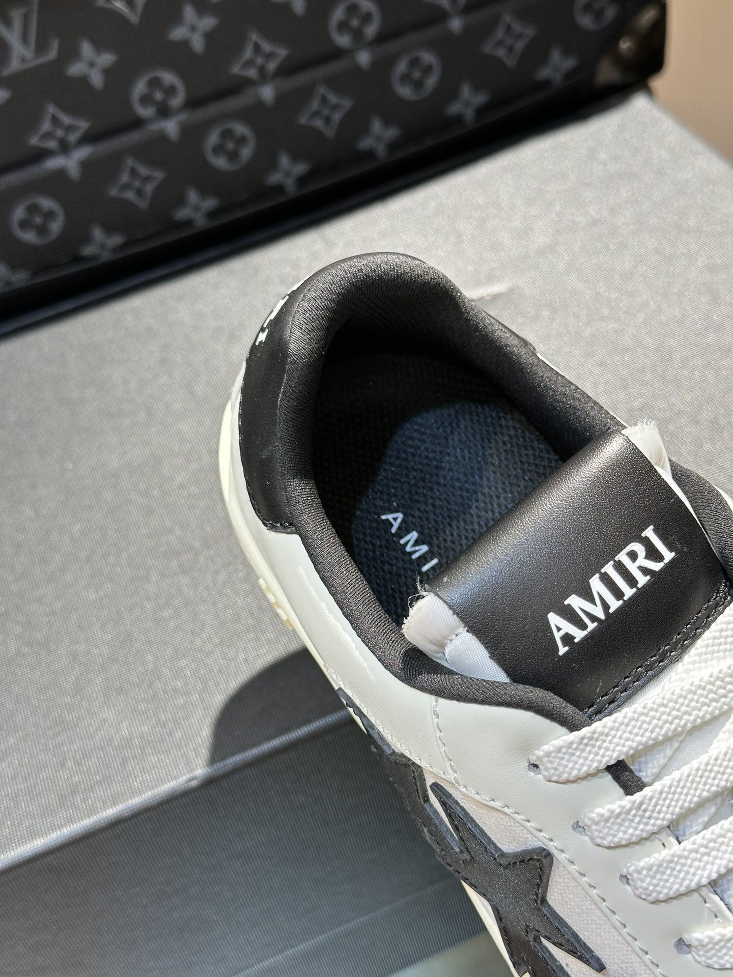 Amiri Couple Board Shoes M-s