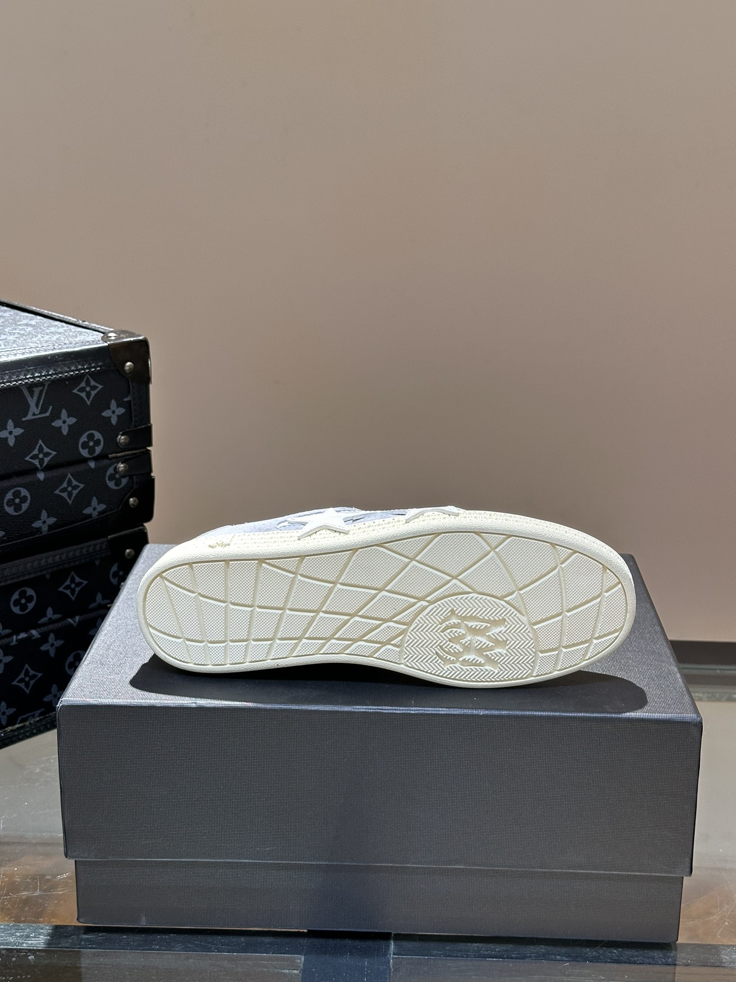 Amiri Couple Board Shoes M-s