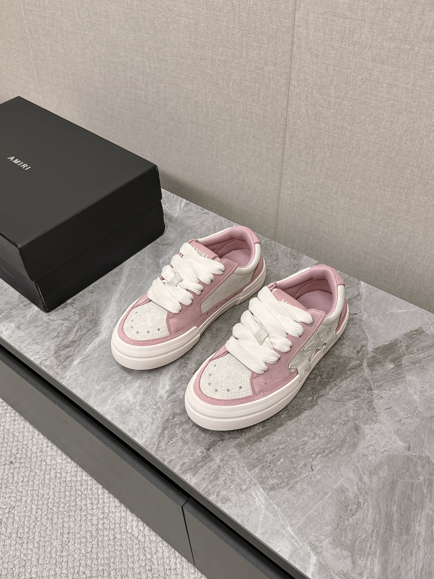 Amiri Female Sneakers Mesh Breathable M-s