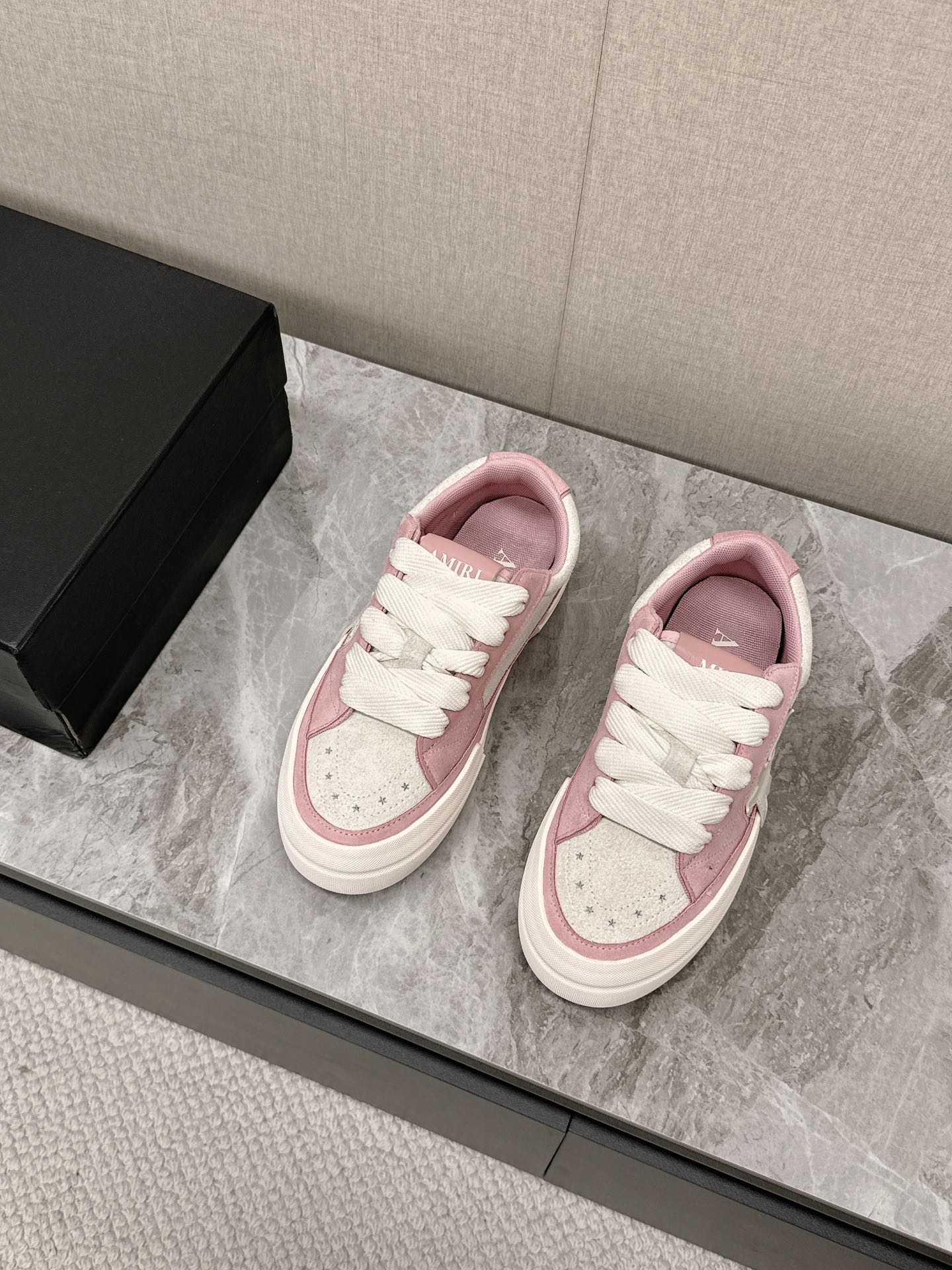 Amiri Female Sneakers Mesh Breathable M-s