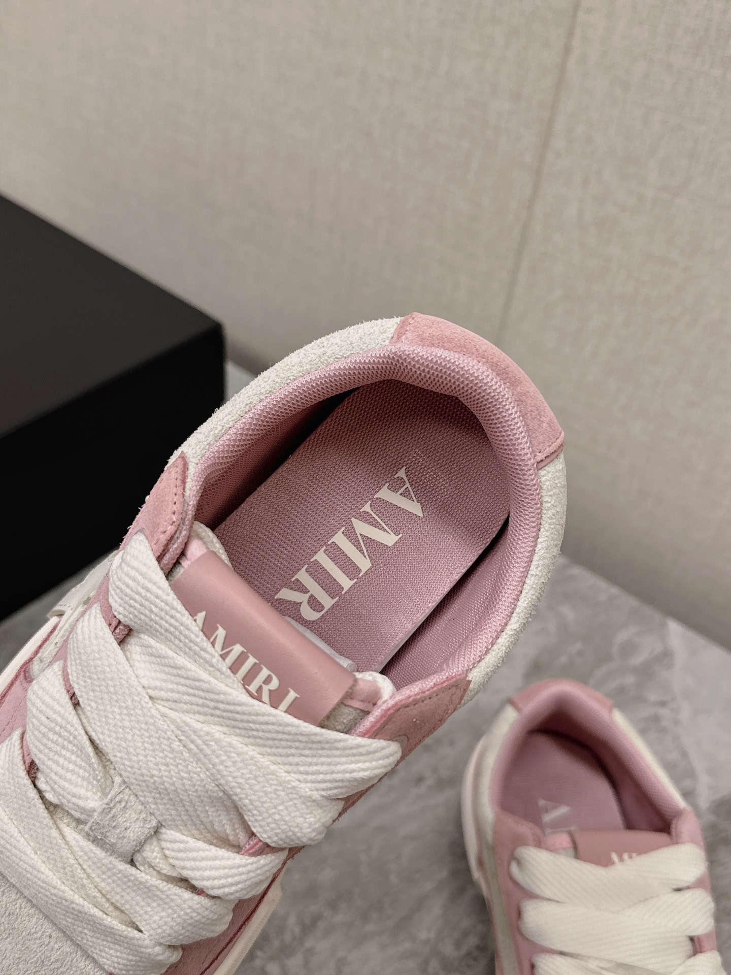 Amiri Female Sneakers Mesh Breathable M-s