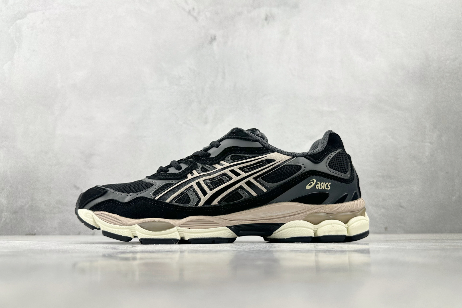 Asics Basic Shoes L-s