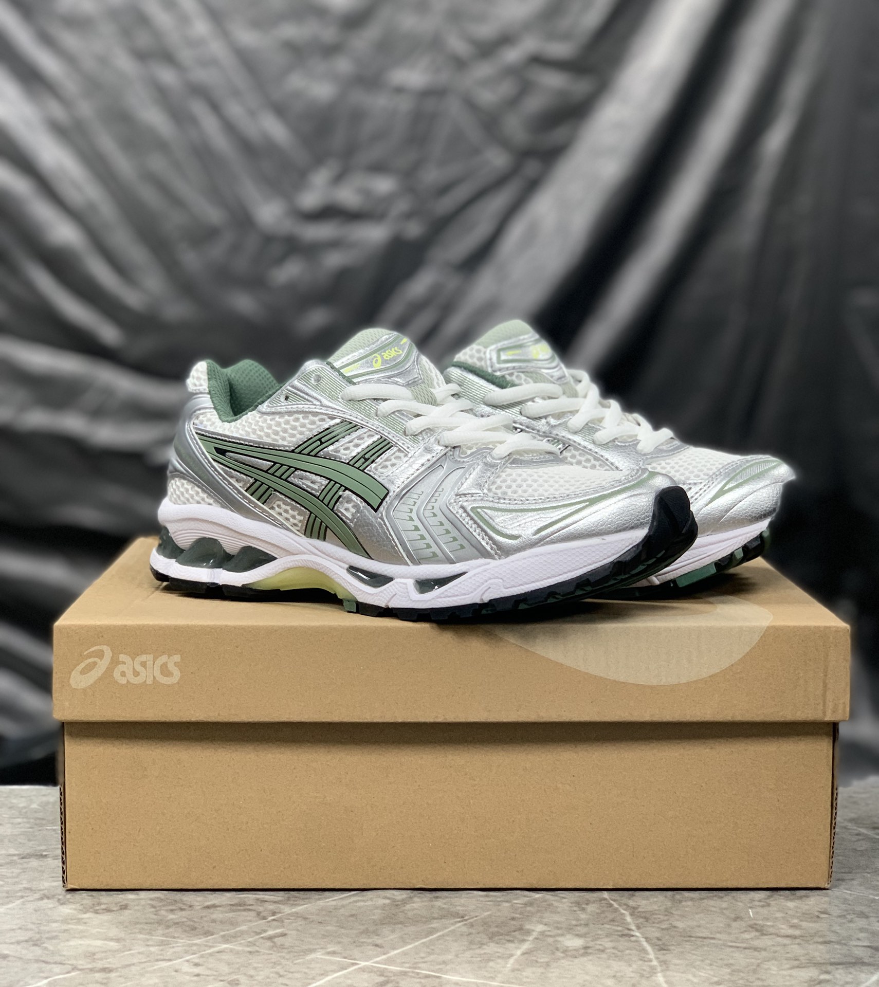 Asics Running Shoes Breathable L-s