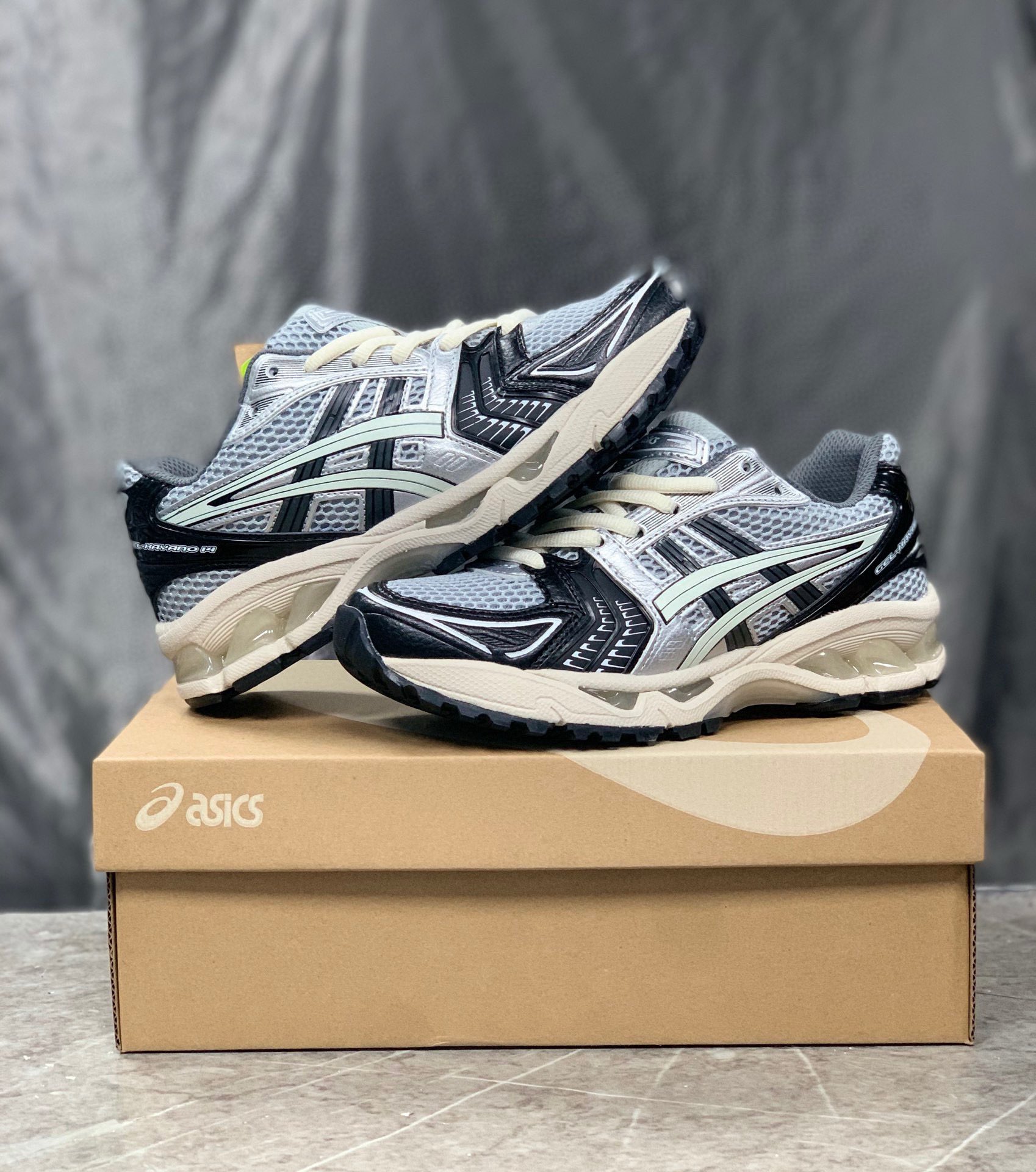 Asics Running Shoes Breathable L-s