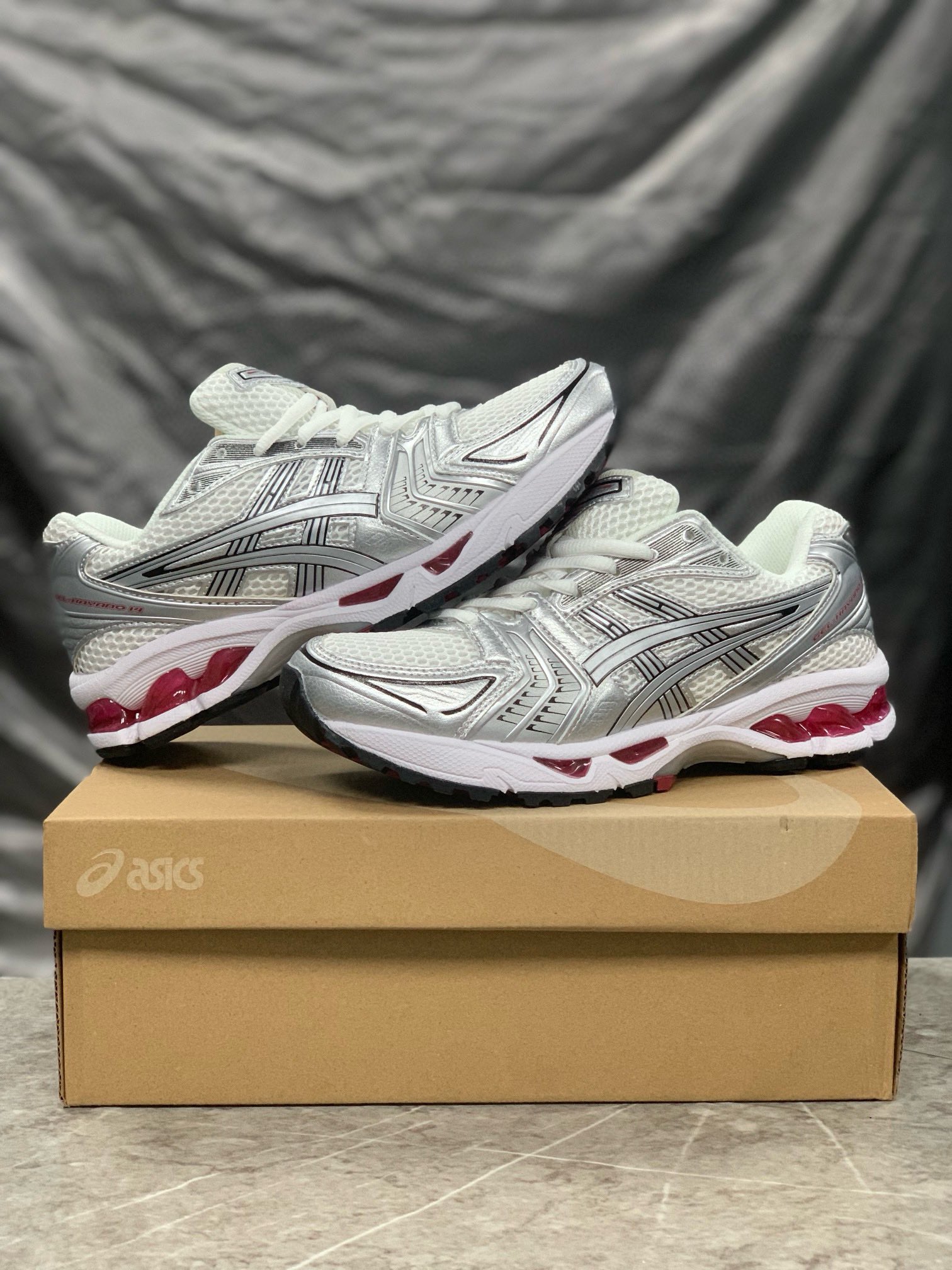 Asics Running Shoes Breathable L-s