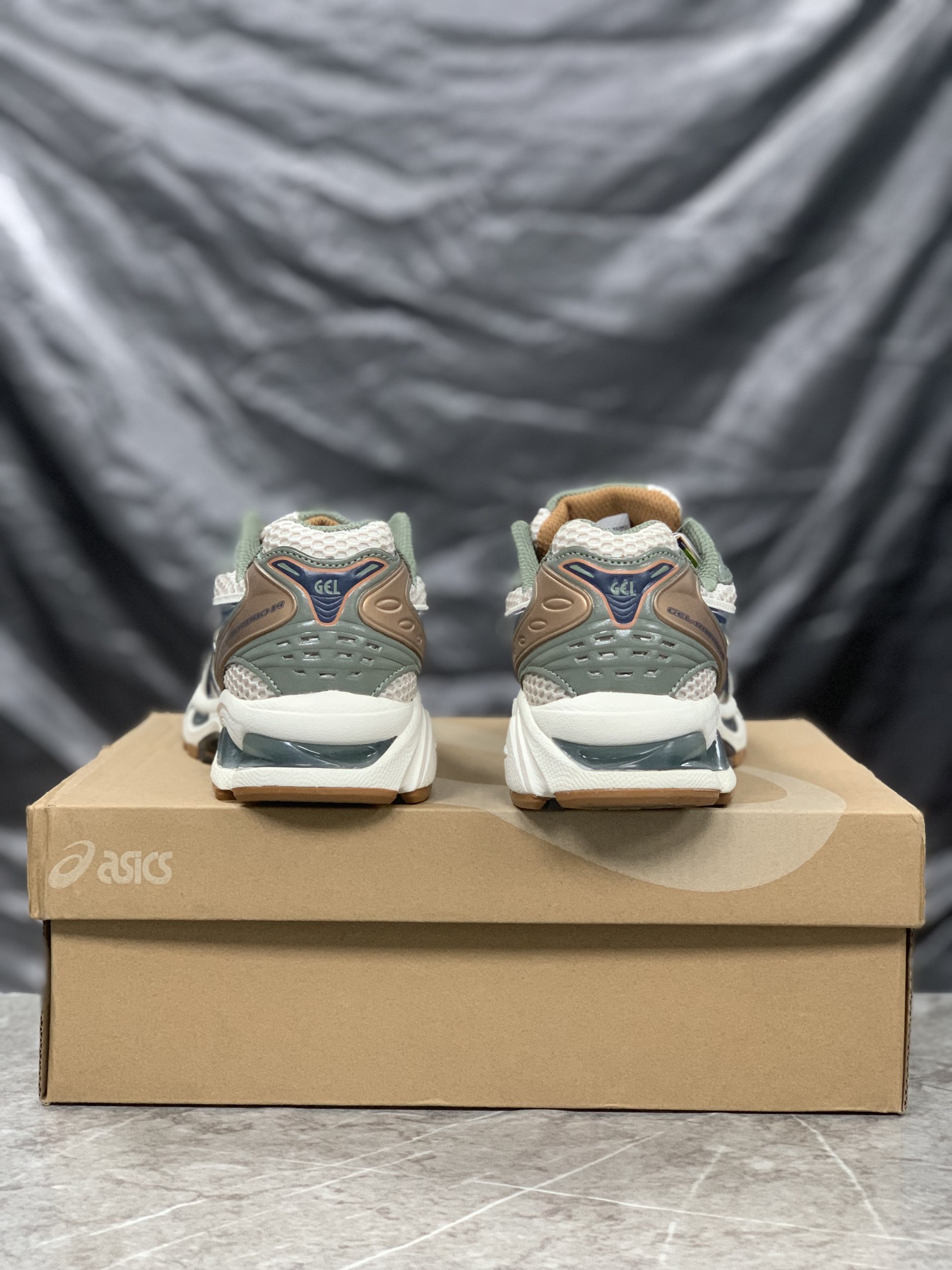 Asics Running Shoes Breathable L-s