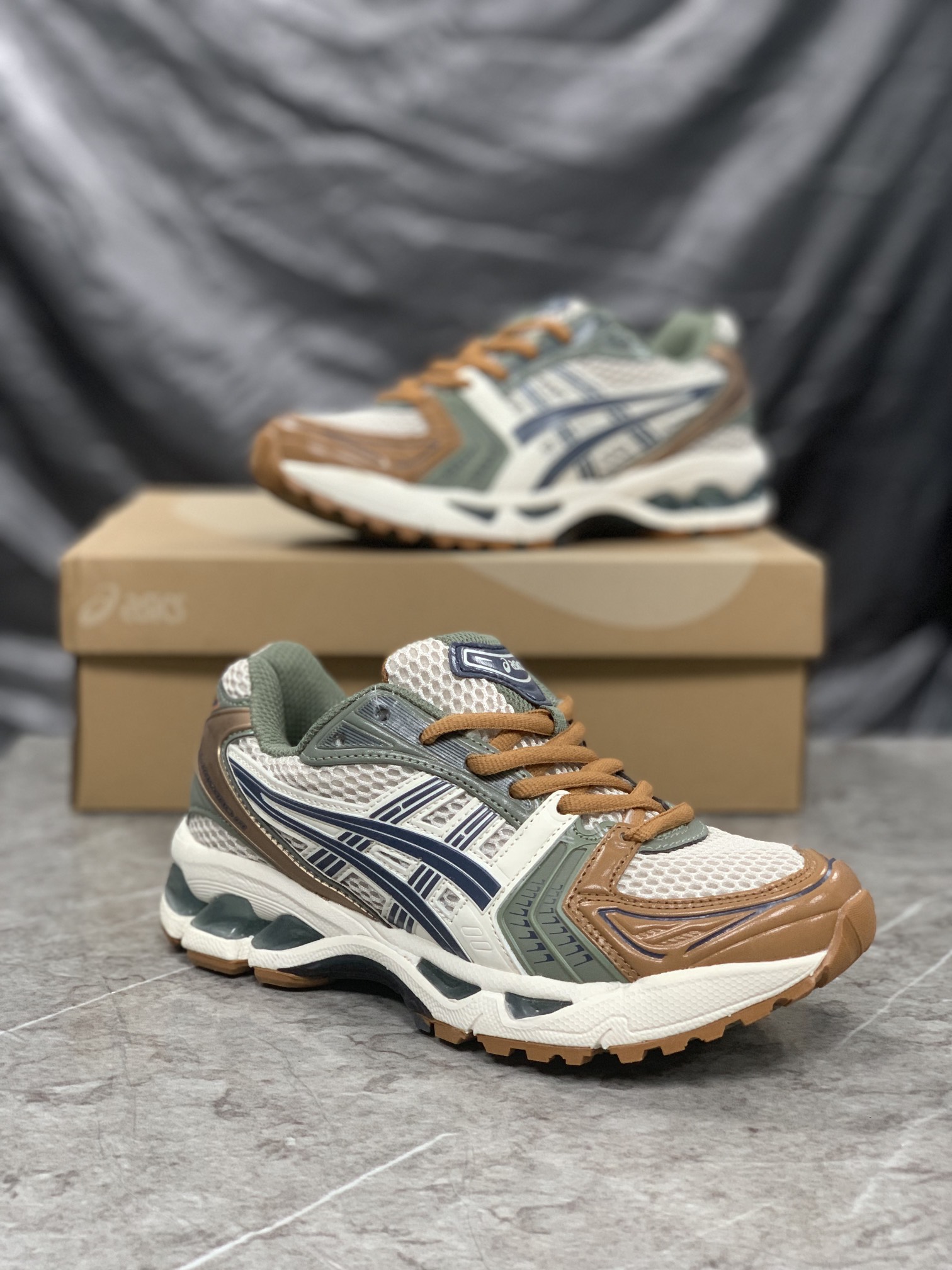 Asics Running Shoes Breathable L-s