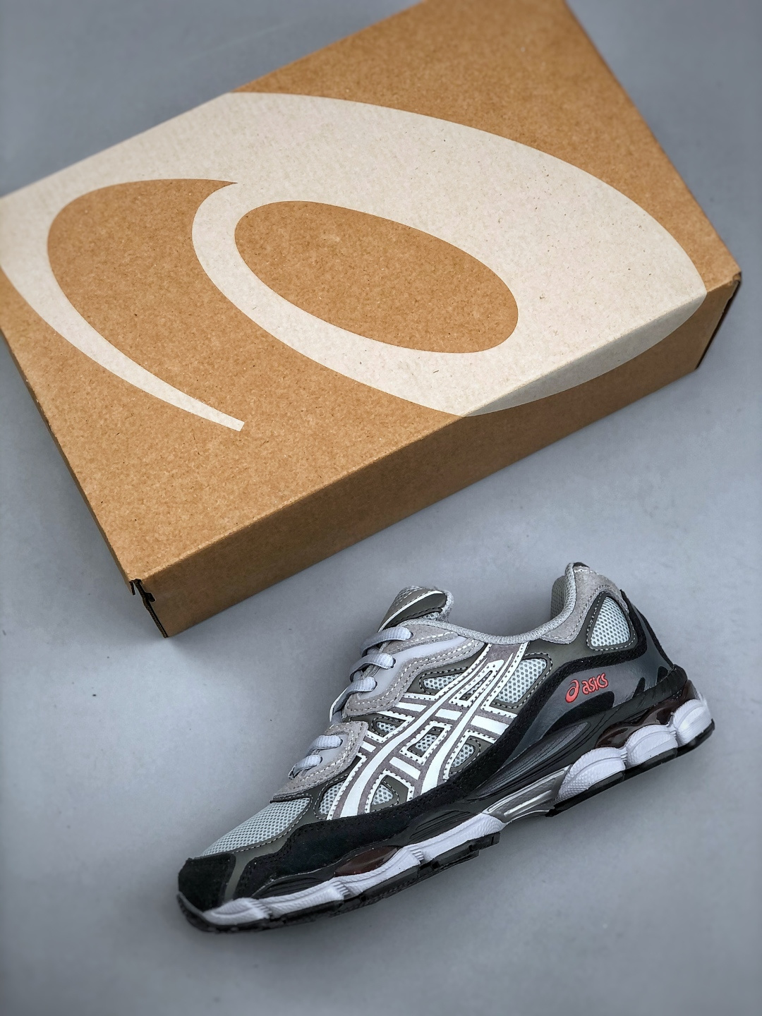 Asics Running Shoes L-s