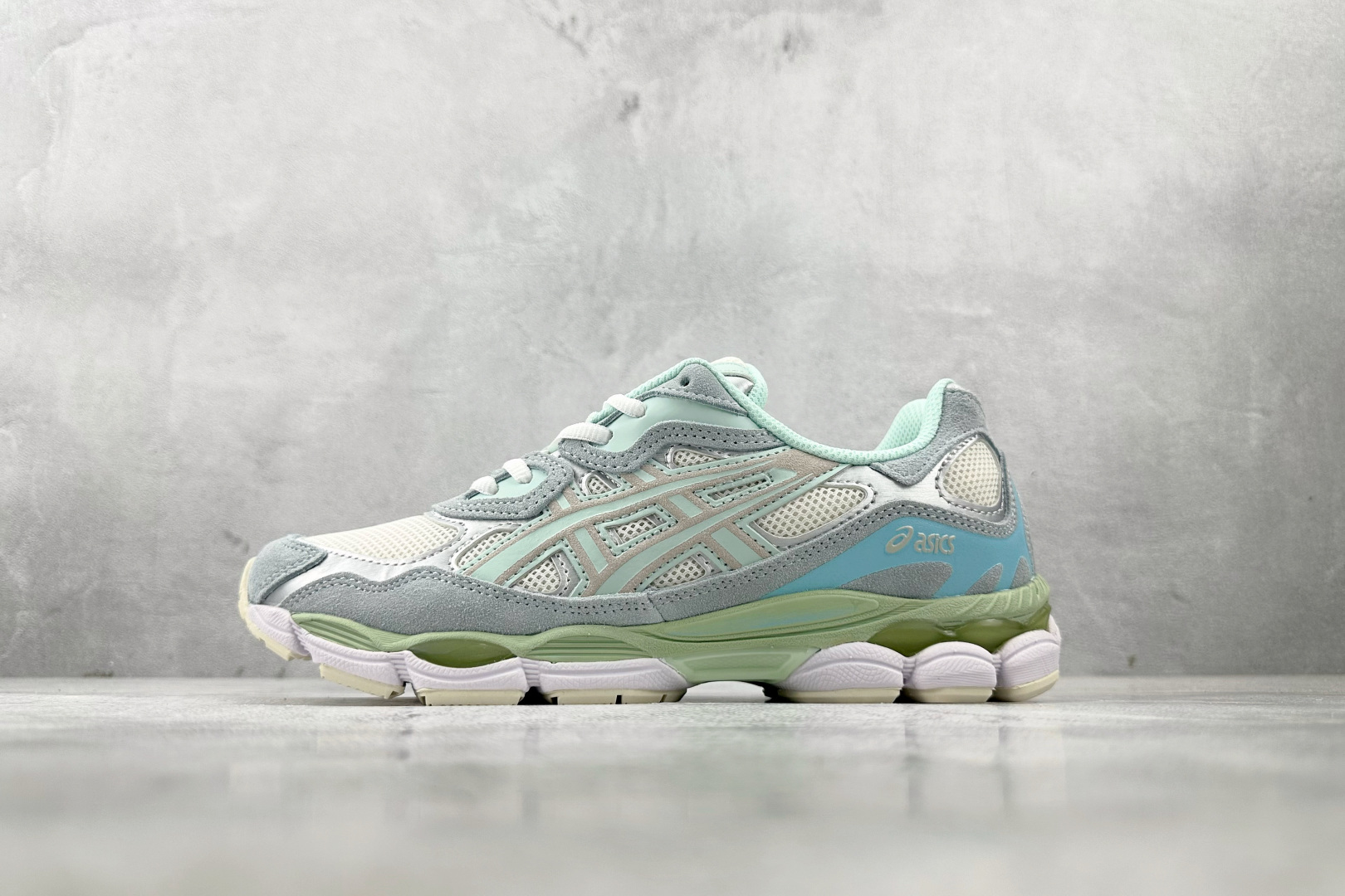 Asics Basic Shoes L-s
