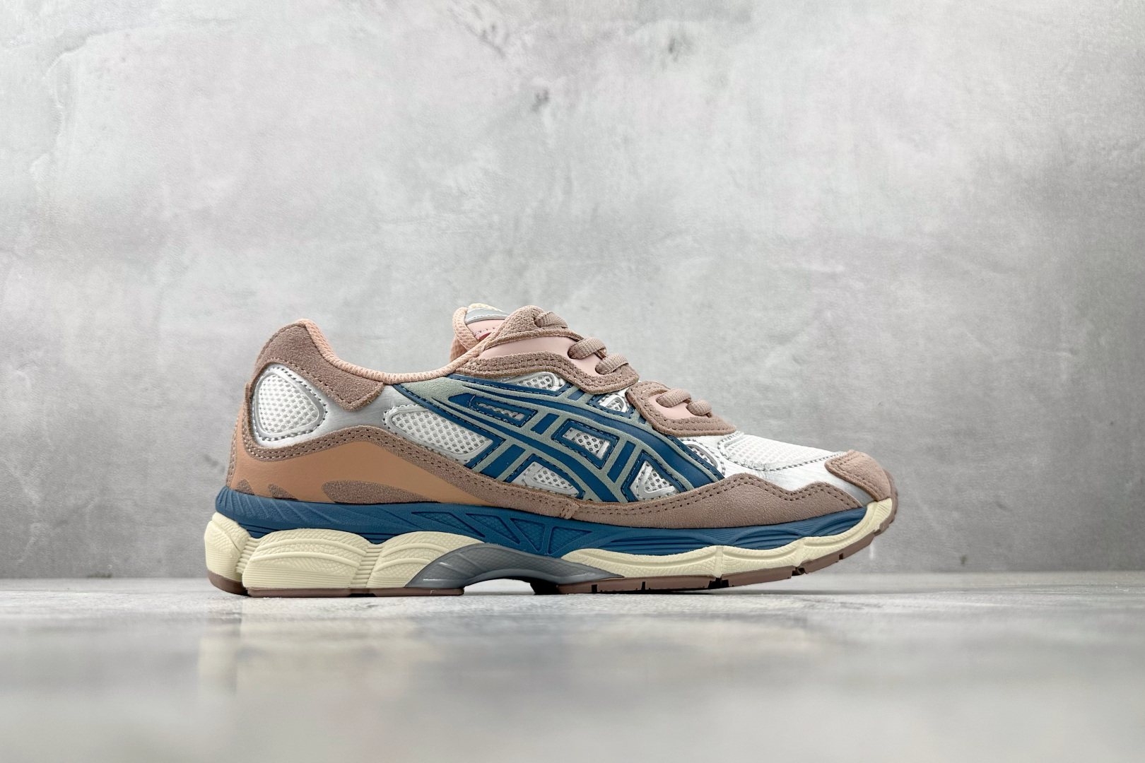 Asics Basic Shoes L-s