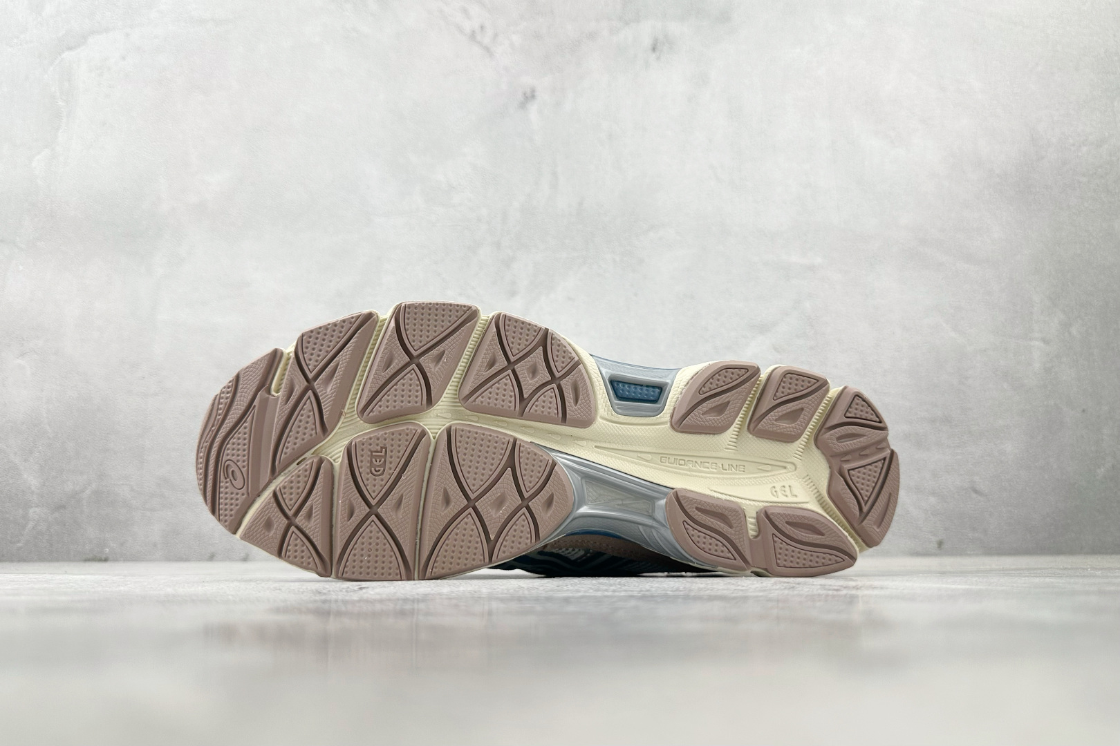 Asics Basic Shoes L-s