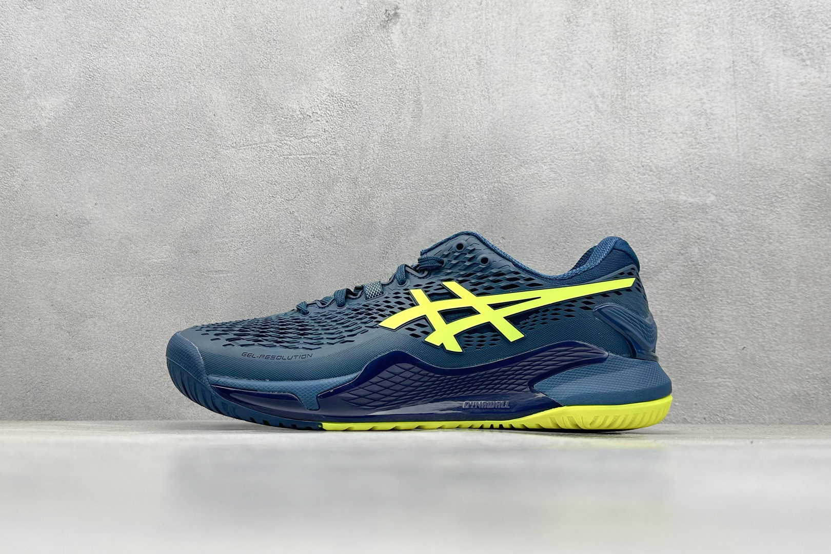 Asics Basic Shoes Breathable L-s