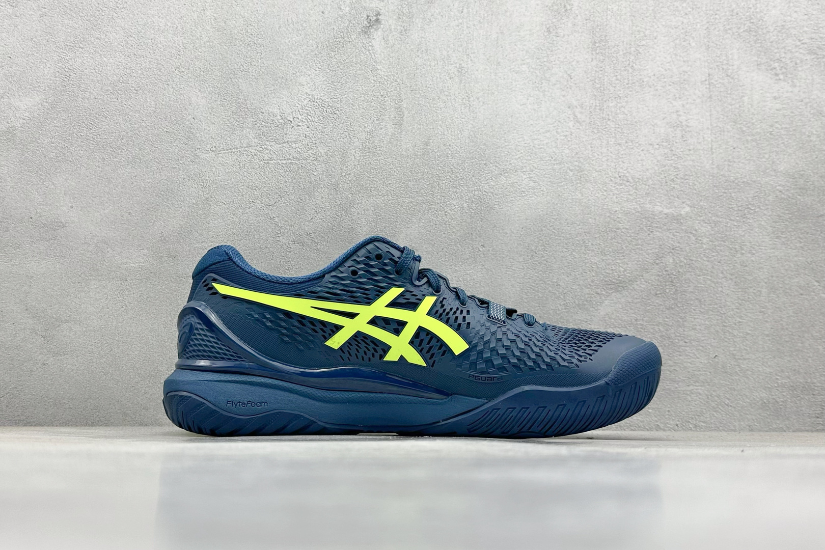 Asics Basic Shoes Breathable L-s