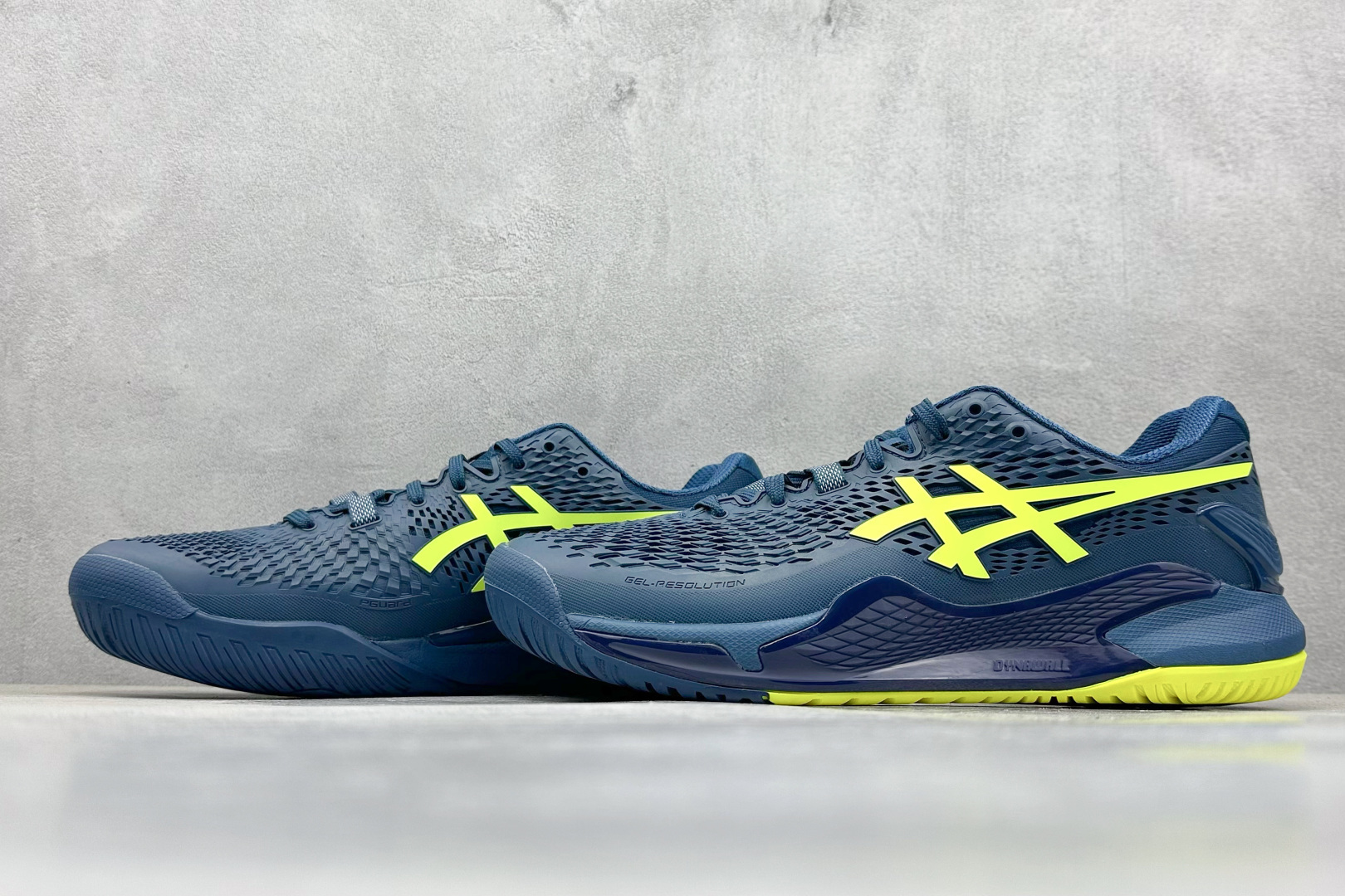 Asics Basic Shoes Breathable L-s