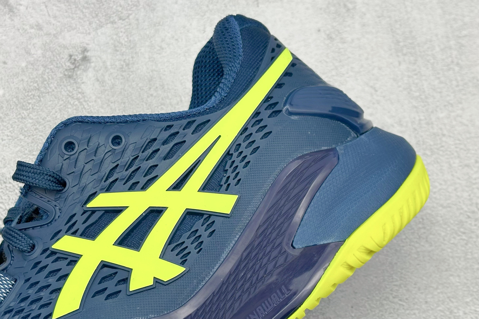 Asics Basic Shoes Breathable L-s