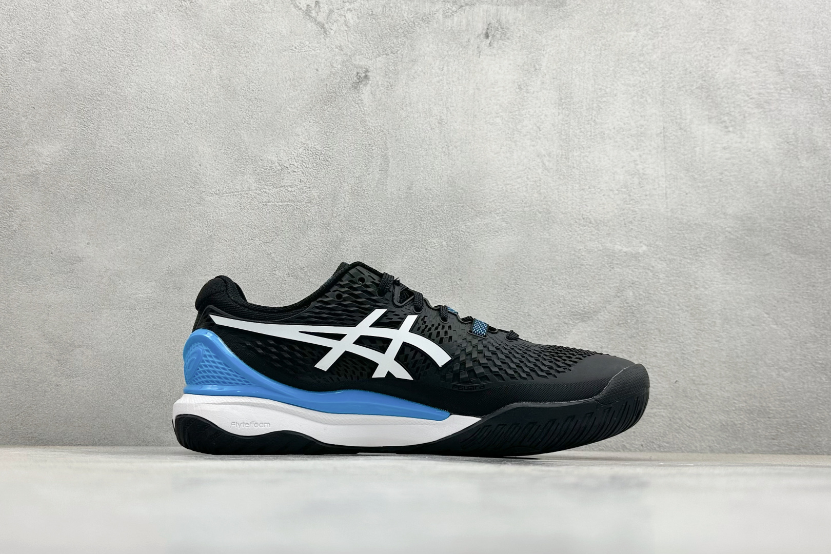 Asics Basic Shoes Breathable L-s