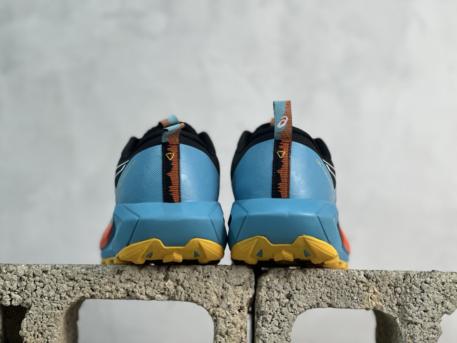 Asics Male Sneakers Breathable L-s