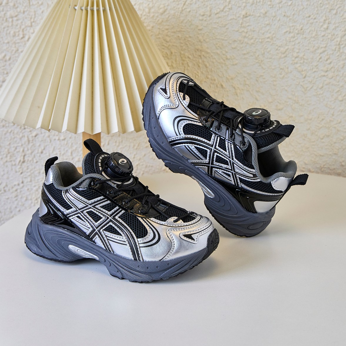 Asics Running Shoes Shock Absorbing 37-l-s