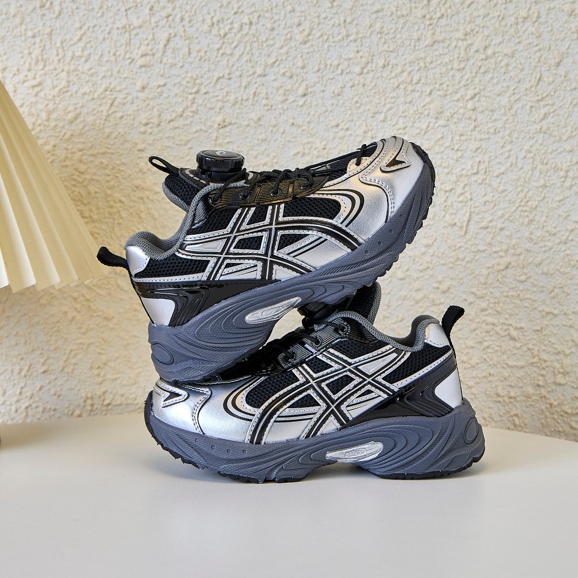 Asics Running Shoes Shock Absorbing 37-l-s