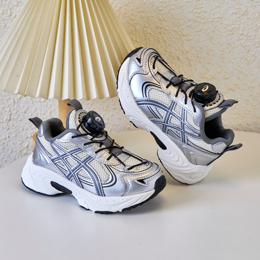 Asics Running Shoes Shock Absorbing 37-l-s