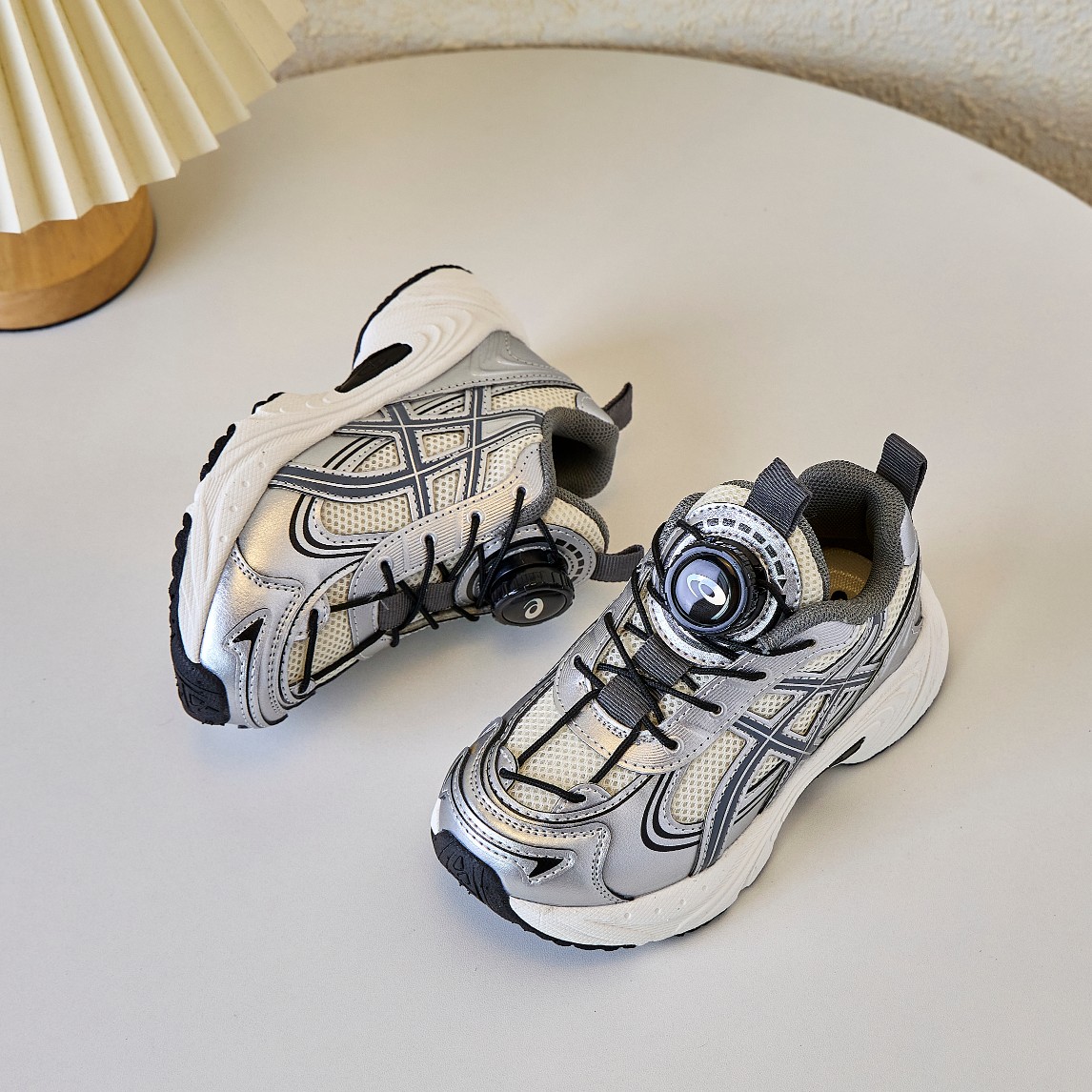 Asics Running Shoes Shock Absorbing 37-l-s