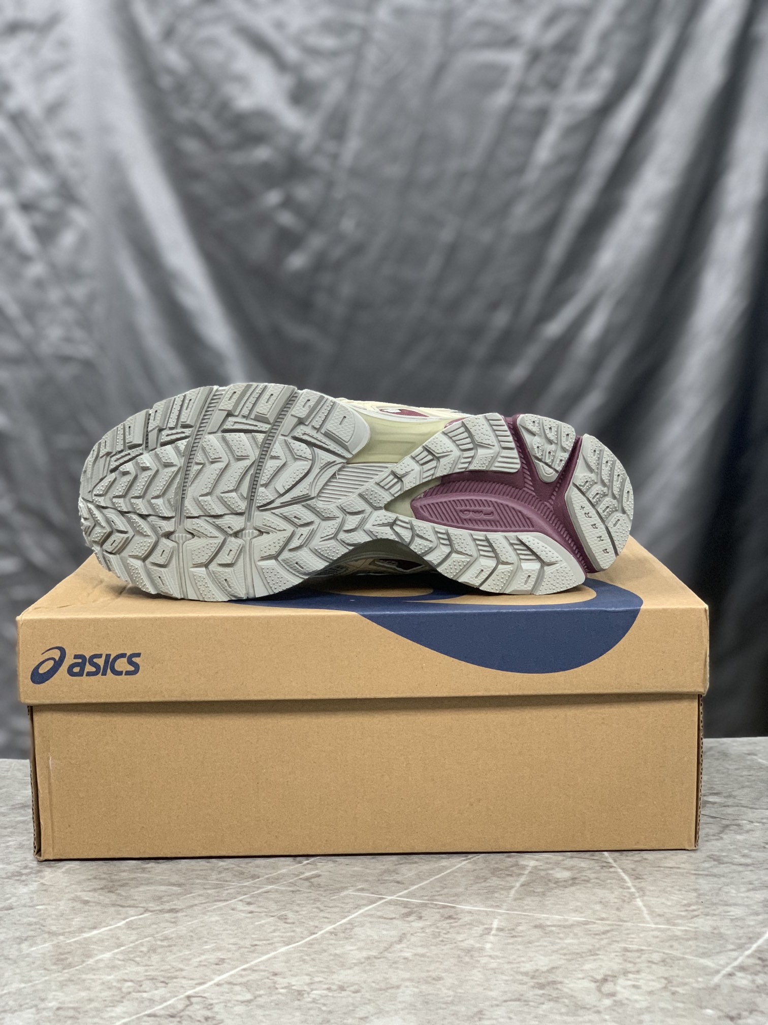 Asics Running Shoes L-s