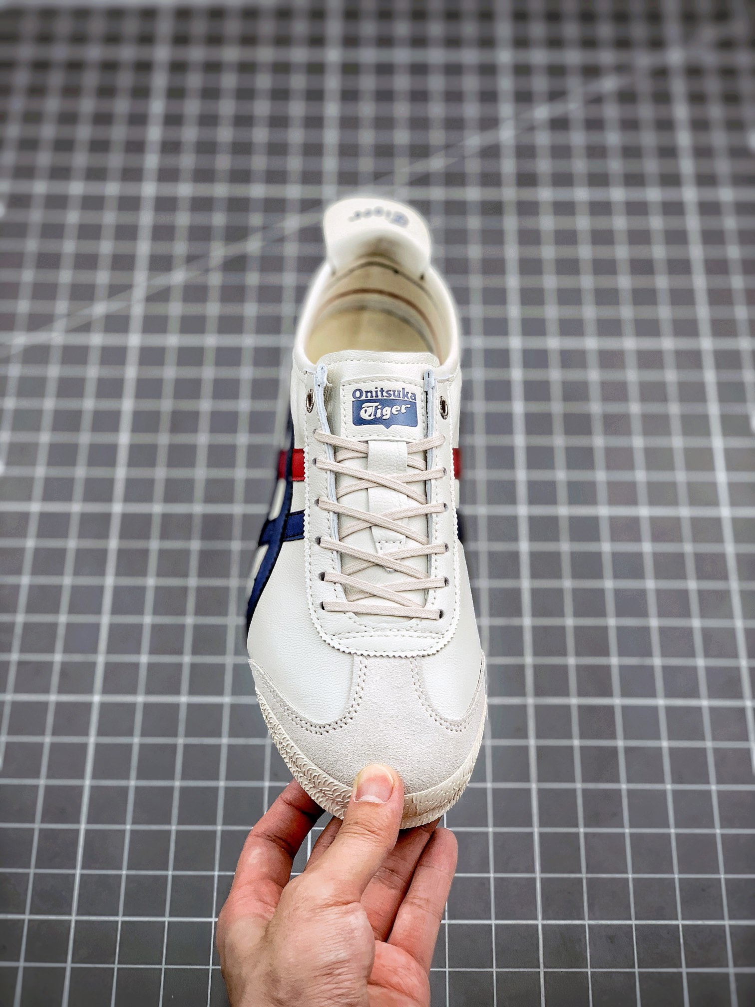 Asics Onitsuka Tiger Basic Shoes M-s