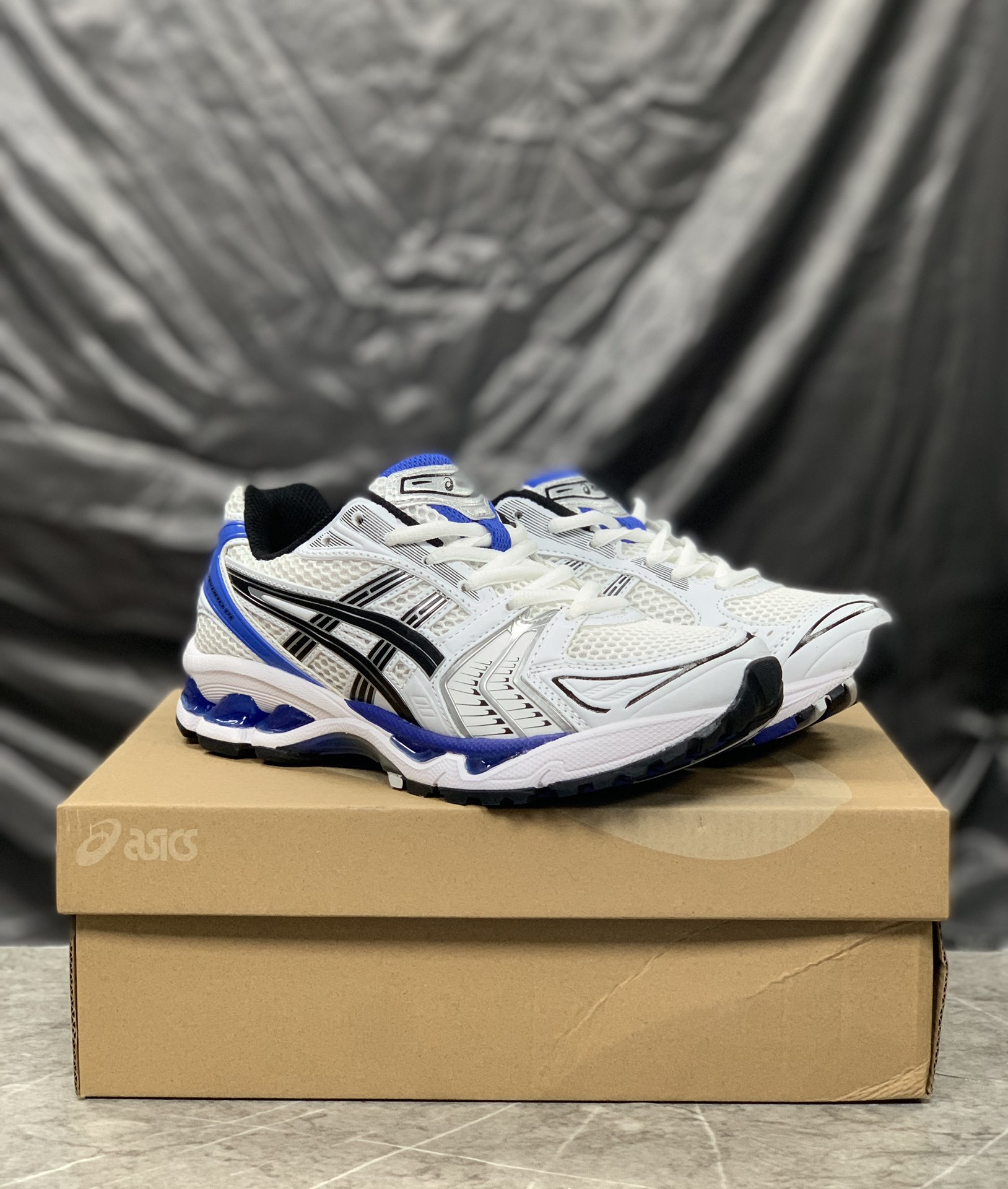 Asics Running Shoes Breathable L-s